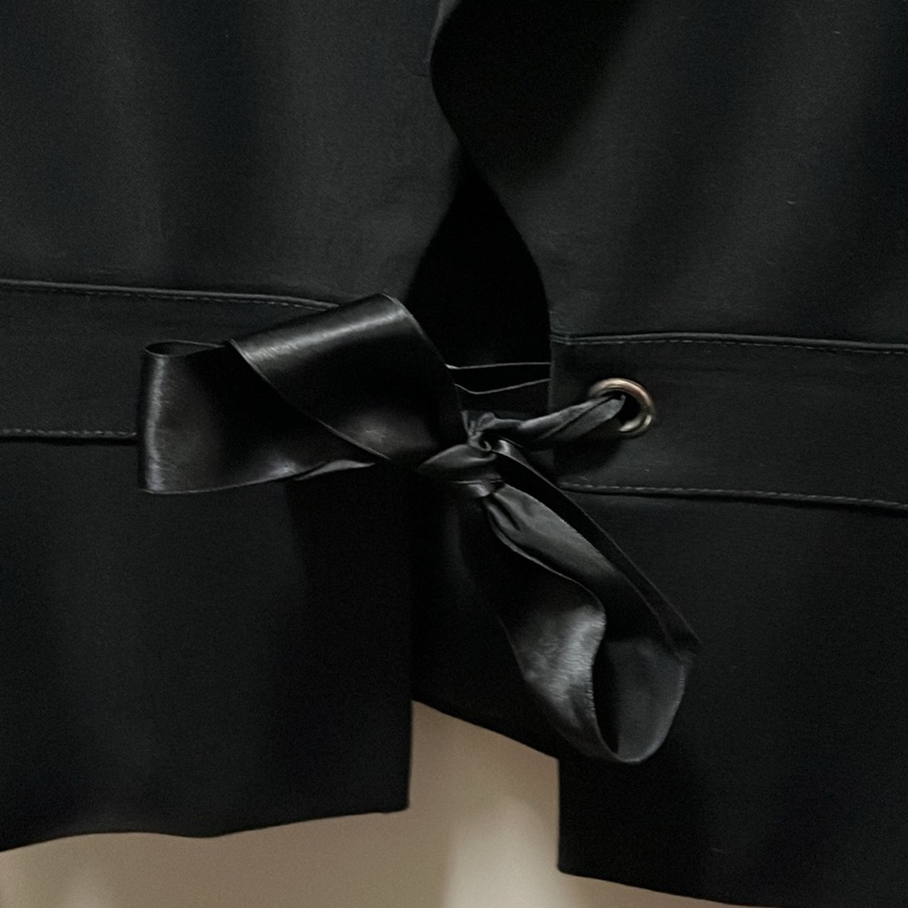 Adorable Jacket For Work Or A Night Out View 2